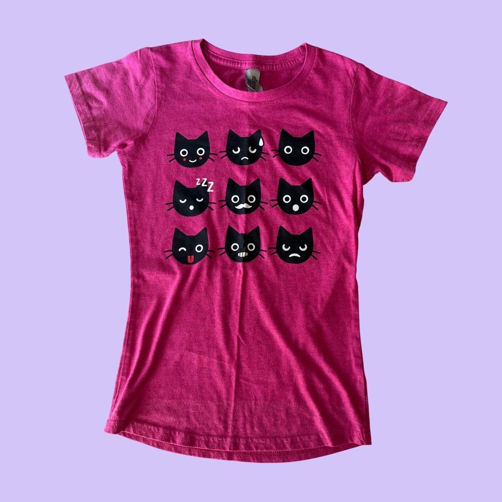 Y2K Instant Message Pink Cat Emoji Graphic Baby Tee Short Sleeve Scene #16